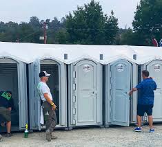 Types of Portable Toilets We Offer in Dundee, FL